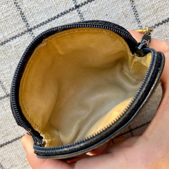 Chanel Caviar Leather CC Zip Coin Purse - Picture 7 of 8